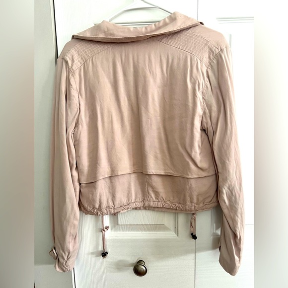 BB Dakota Cropped Jacket - Size Small - Picture 5 of 5